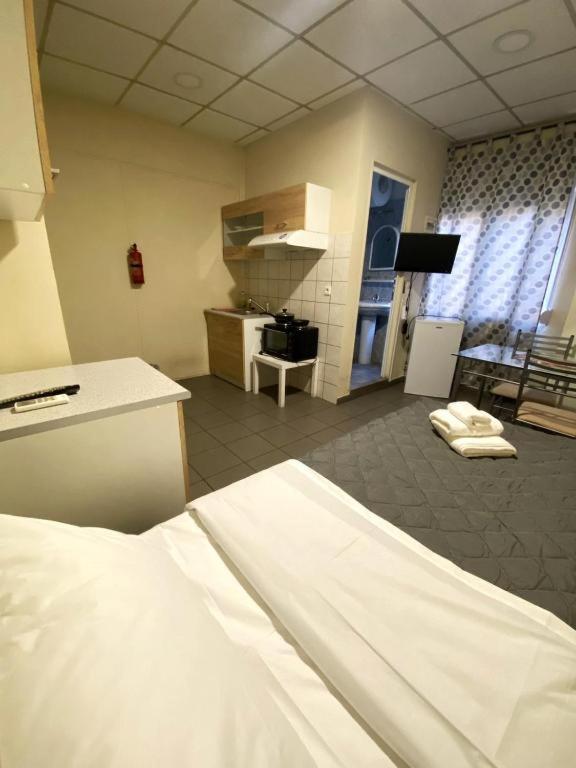 Dima Rooms And Apartments Atenas Exterior foto